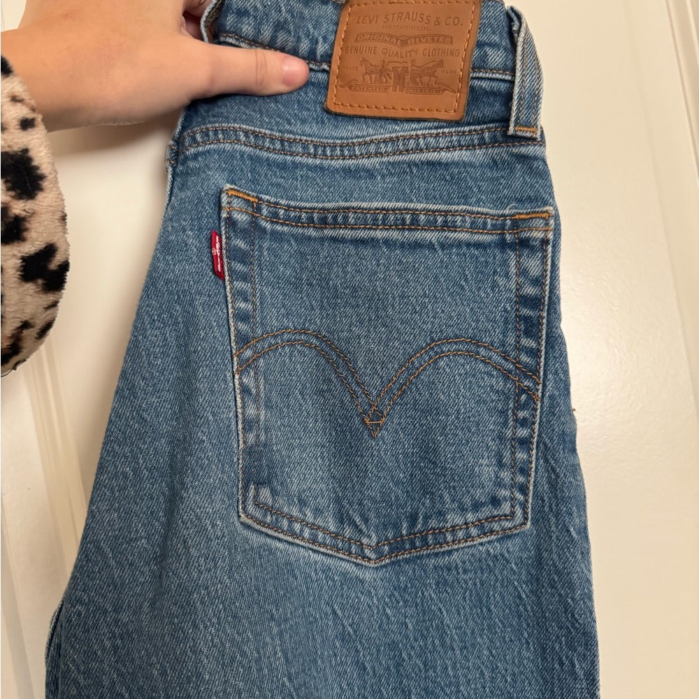 Levi's Wedgie Straight Jeans